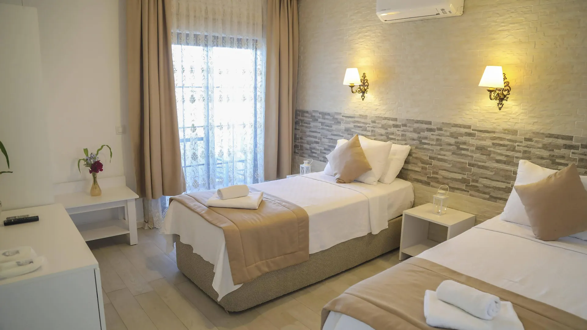 Aksu Hotel Alaçatı Türkei